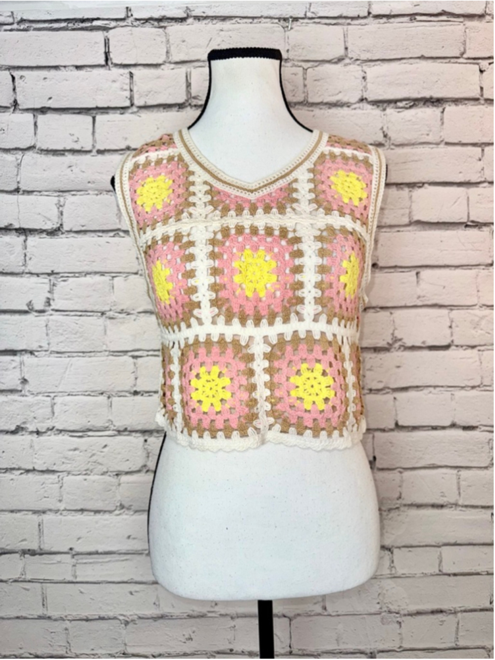 Women's WoWo Crochet Tank Top Granny Square Crop Top Festival Boho size Small